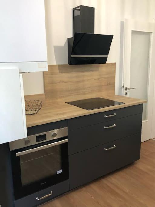 Le Carrousel - Appartement Cosy Centre 오베르네 외부 사진